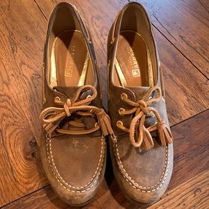 Sperry wedges 7